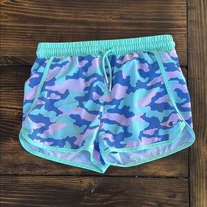 Girls 14/16 Champion Blue and Pink Camo Shorts